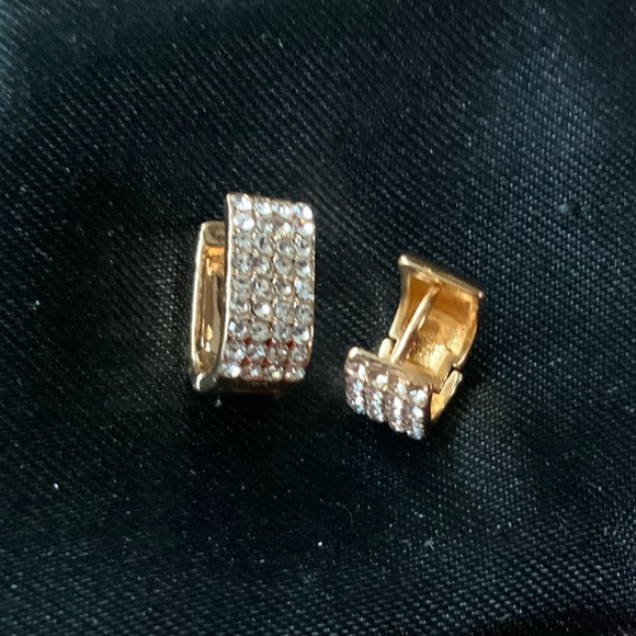 Pavé Box Gold Plated Micro CZ Stone Small Hoop Earrings - Picture 3 of 11